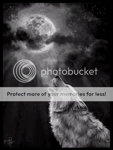 wolfhowlingatthewindblackandwhite